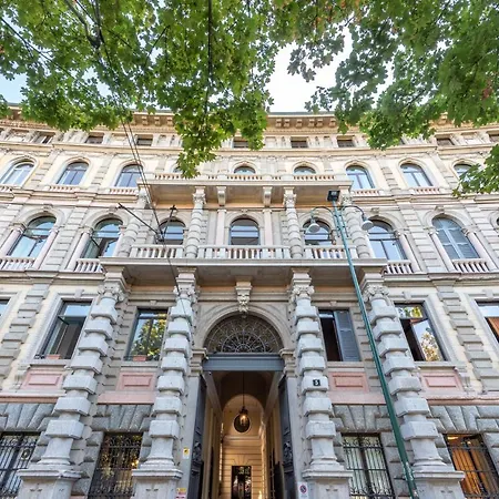 Πανσιόν The Couper Castello *