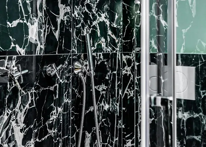 Dh Castello Affittacamere 4*