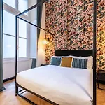 بيت ضيافة Dh Castello 4*