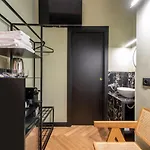 Dh Castello بيت ضيافة ميلان